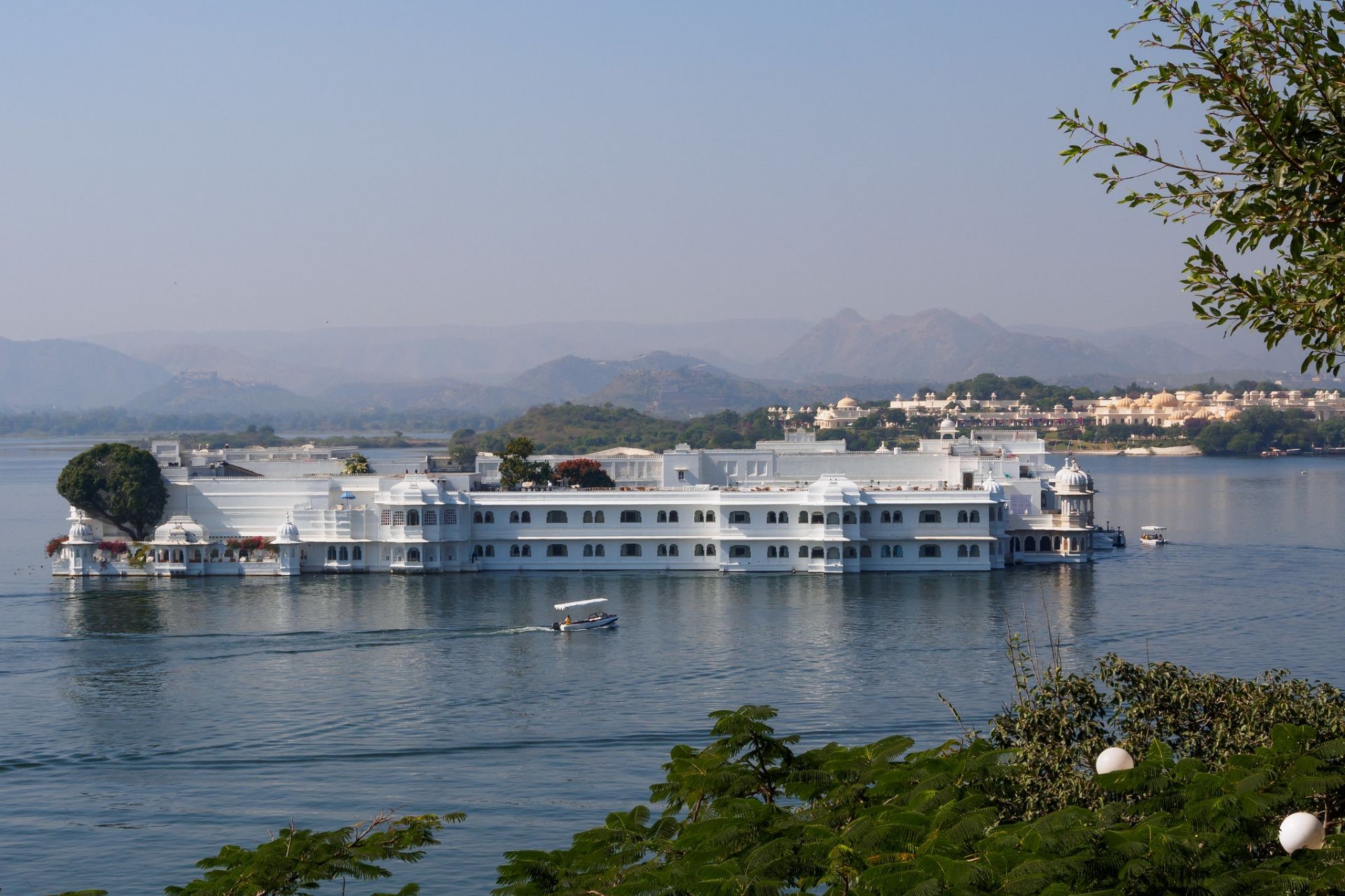 Vivanta by Taj Malabar